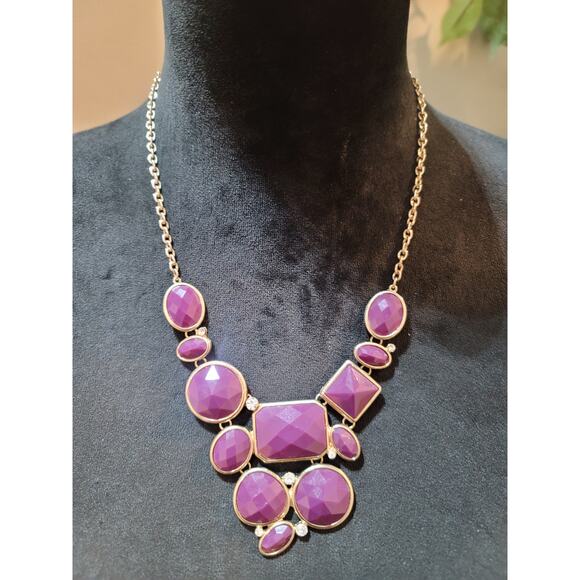 Unbranded Jewelry - Women's Purple Statement Necklace With Faceted Stones Gold Tone Lobster ClaspArt